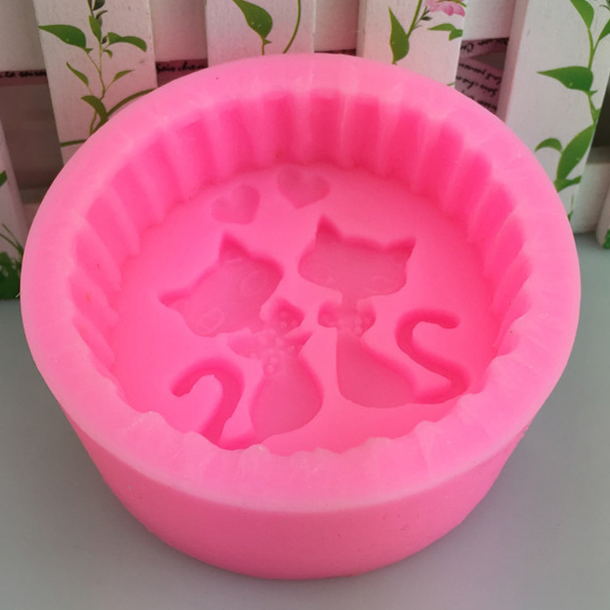 قالب صابون سيليكون على شكل قطة - مراجعة Candle Supplies Tins وسعره